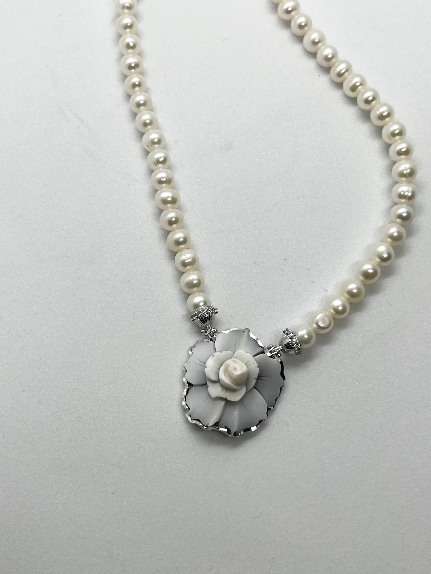 Collana Perle & Cameo - Fiore