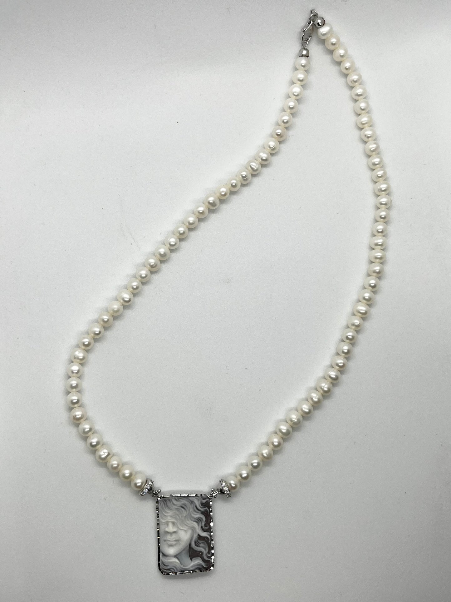 Collana Perle & Cameo - Donna